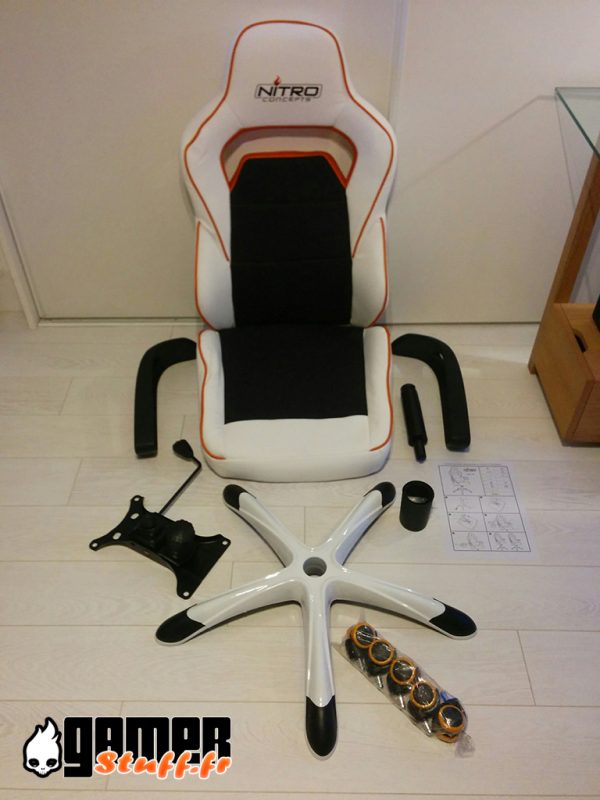 Nitro Concepts E220 Evo