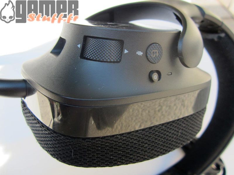 Logitech G533