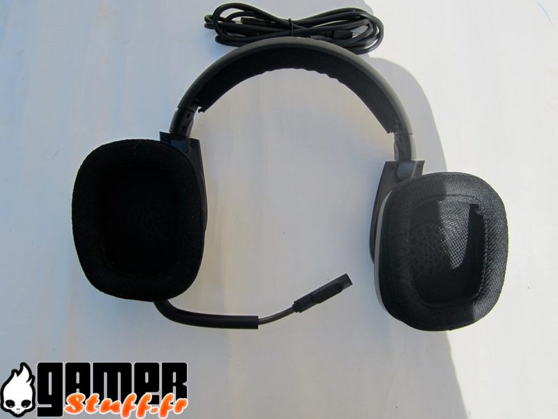 Logitech G533