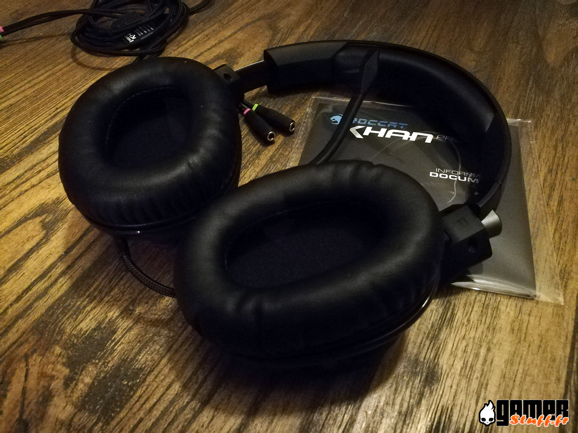 casque roccat khan pro 03