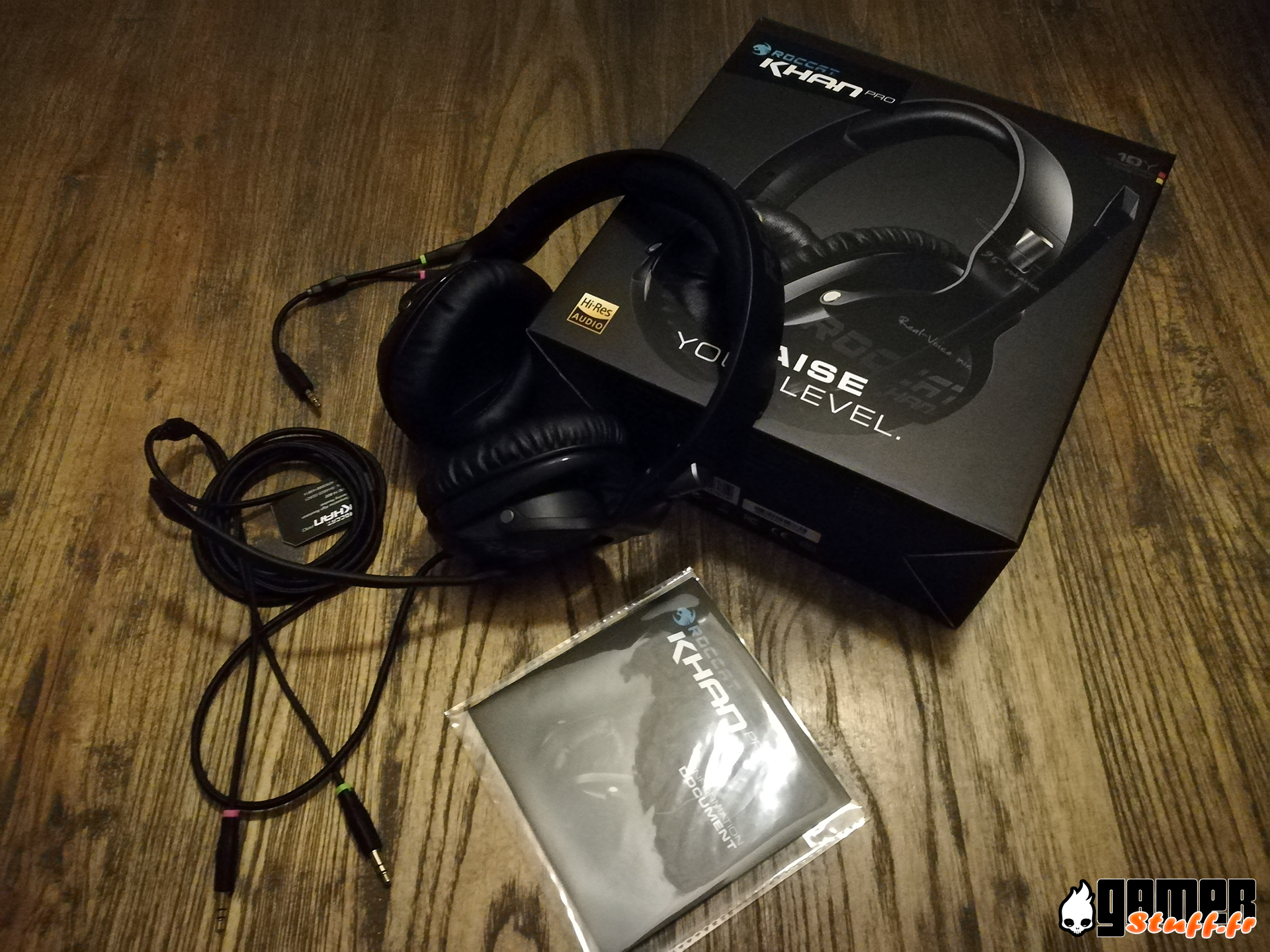 casque roccat khan pro 05