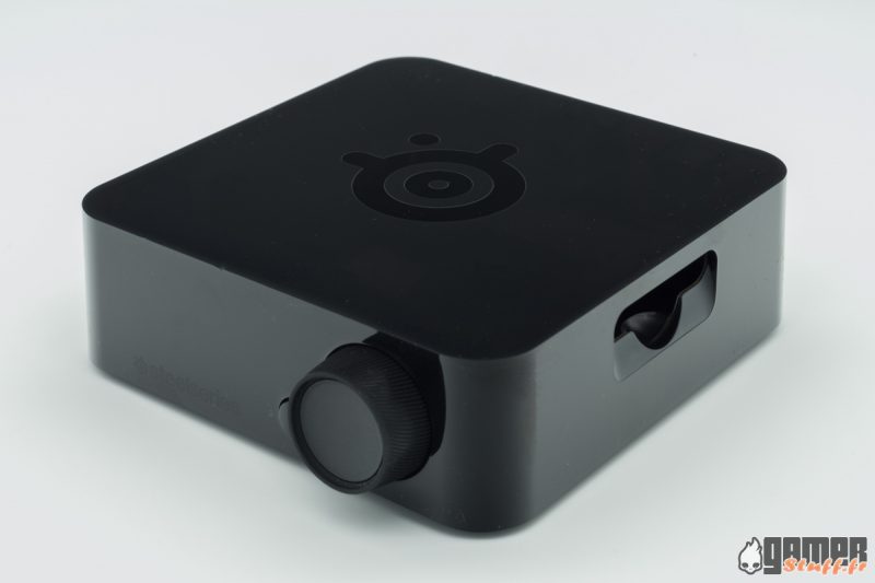 Steelseries Arctis Pro Wireless box base 01