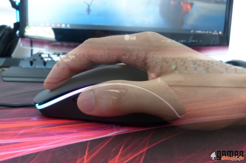 Souris HyperX Pulsefire Surge 03