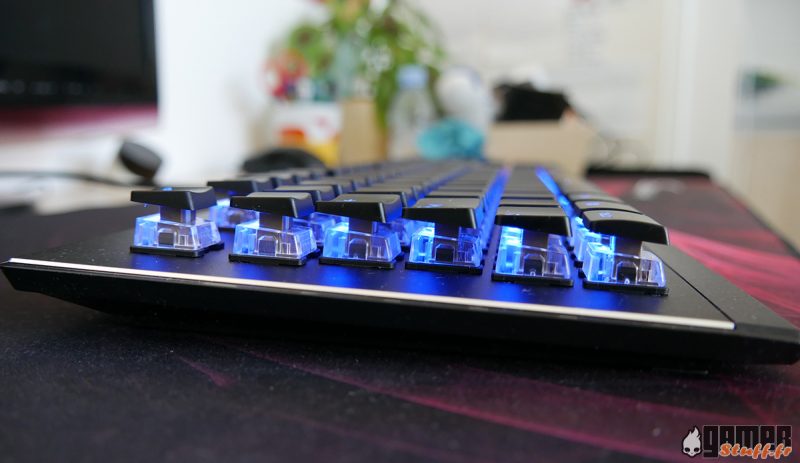 Clavier gamer mecanique Roccat Vulcan 80 07