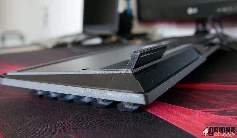 Clavier gamer mecanique Roccat Vulcan 80 14