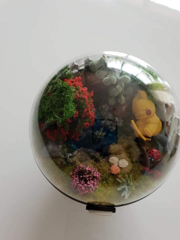 Pokémon Pikachu - Pokéball IRL