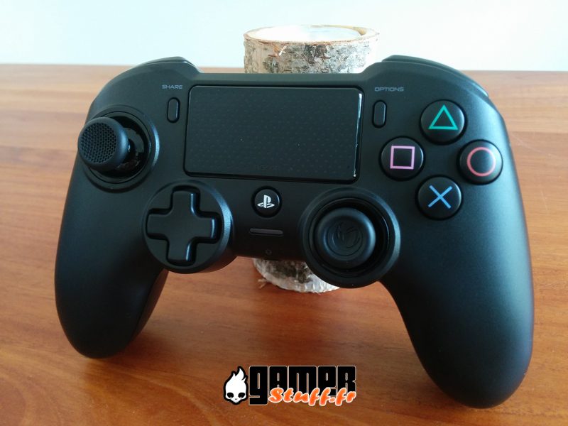 test manette PS4 Nacon Asymmetric