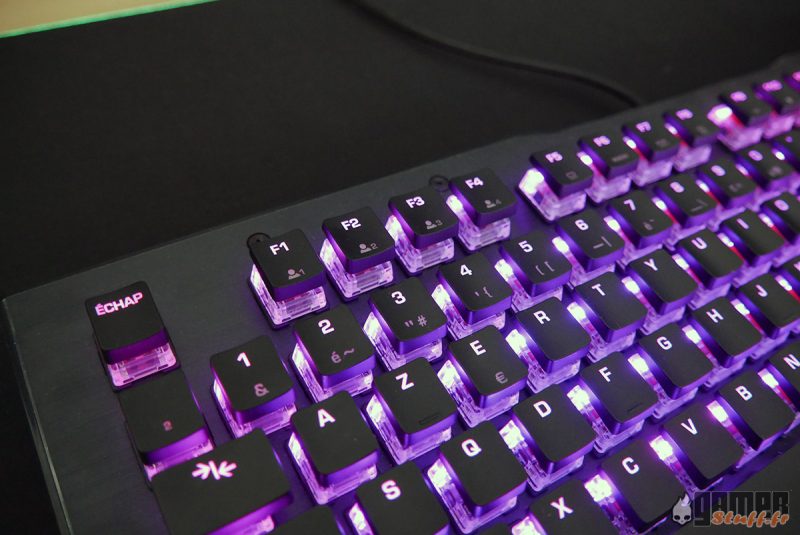 Clavier_Roccat_Vulcan_121