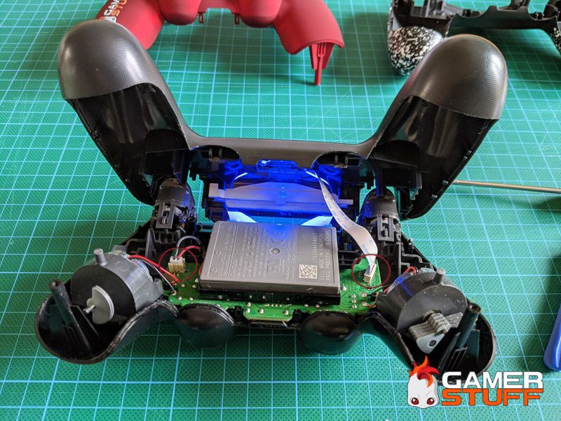 Démontage d'une manette Playstation Dualshock 4 v2