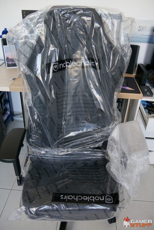 siege Noble Chair HERO Black Edition 31