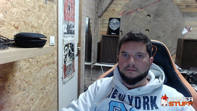 Webcam Creative Live Cam Sync 1080pV2 020